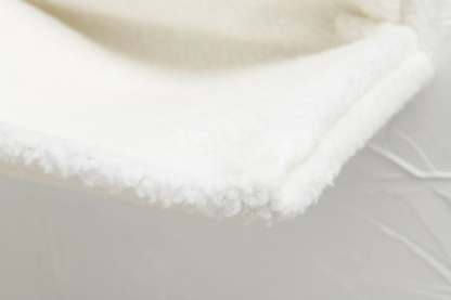 Cat Bed: Radiator Bed, Warm Fleece Size of Base 29.5 x 46 cm