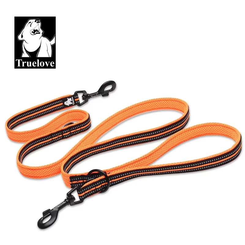 Dog Leash: Multi-Function Dog Lead, Suitable for Use with Collars and Chest Straps, Reflective & Hands-Free